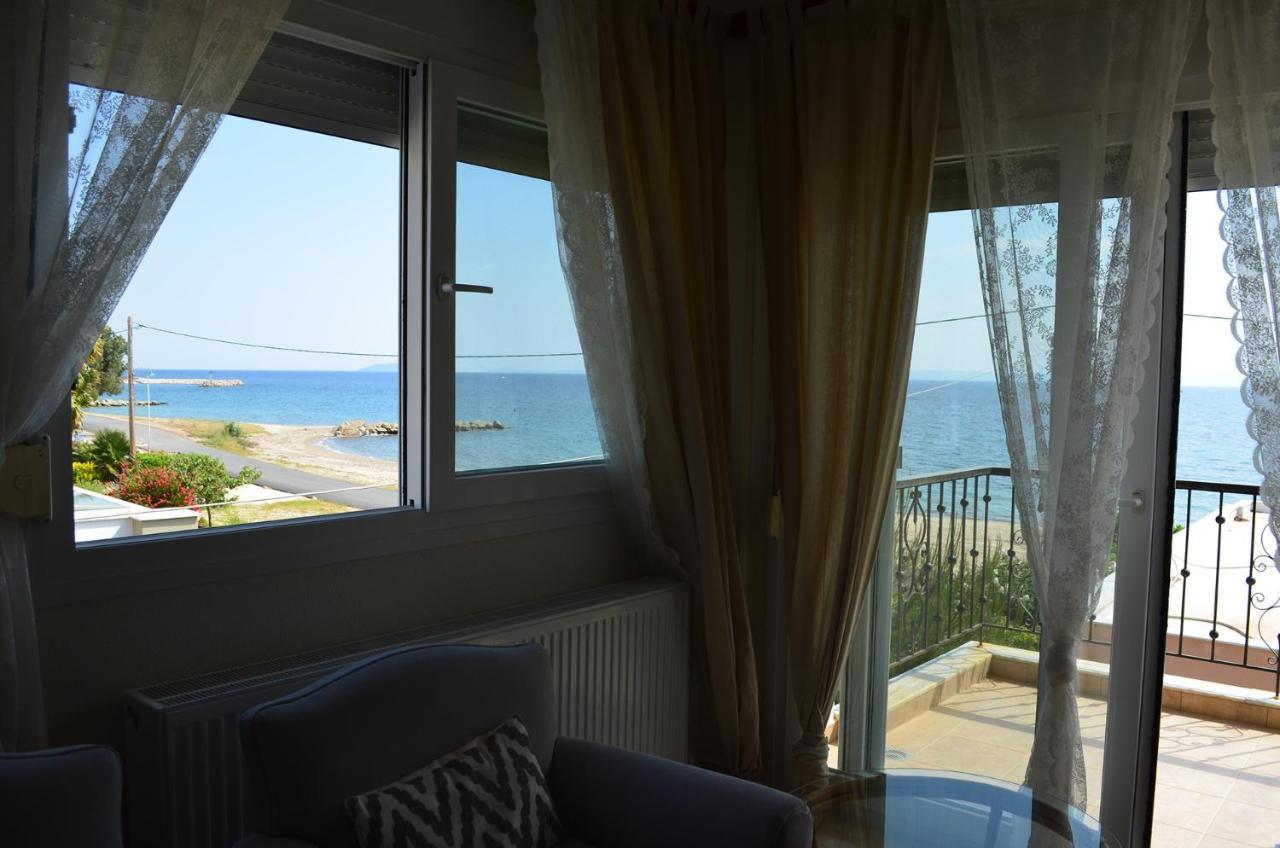 Lemon Beach Front Apartment, Nikiti Kültér fotó